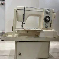 چرخ خیاطی و گلدوزی
