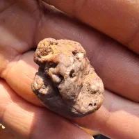 شهاب سنگ سنگ قیمتی|کلکسیون و سرگرمی|رشت, بازار|دیوار