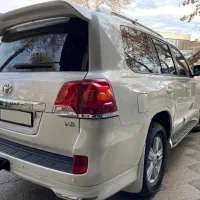 250متر آپارتمان معاوضه با لندکروز یا پورشه ماکان**