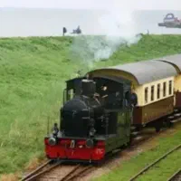 /- بلیط‌های قطار و اتوبوس