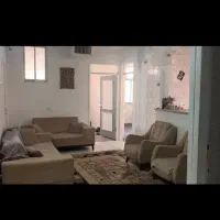 ۷۲ متر // طبقه اول// دوخواب تهرانسر