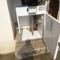 دستگاه جوجه کشی