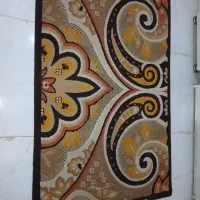 فرش سالم بدون پارگی وپوسیدگی