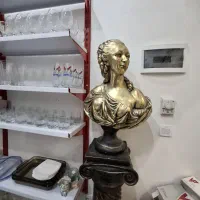 وسایل مجسمه واریز