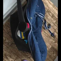 آغوشی و کیسه قنداق و کریر|اسباب و اثاث بچه|رشت, لاکان شهر|دیوار