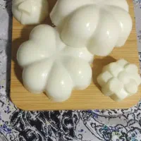 صابون برنج دست سازه درجه پوستاروشن می‌کنه