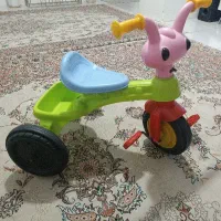 سه چرخه و یک عدد کریر