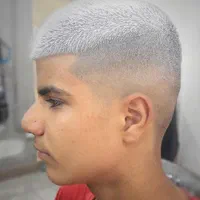 تخفیف اصلاح مو ساکنین ابریشم،کیانمهر و مهدی‌آباد|خدمات آرایشگری و زیبایی|چهارباغ, |دیوار