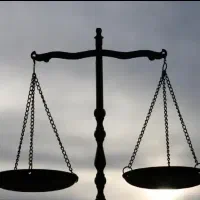 وکیل دادگستری