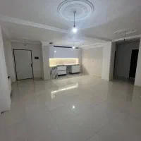 واحد آپارتمانی طبقه سوم 90 متر داخل شهر