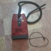 جارو برقی ۱۴۰۰وات موتورباید تعمییرشود