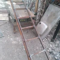 نردبان کشویی آهنی