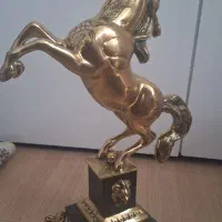 اسب برنز پایه سنگ|مجسمه، تندیس، ماکت|اندیشه, شهرک صدف|دیوار