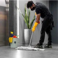 سرایدار ساختمان مسکونی