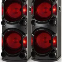 یک جفت سینما خانگی بزرگ