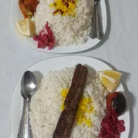 آشپزخانه و بیرون بر مهتاب