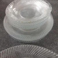 ظرف و ظروف آشپزخانه