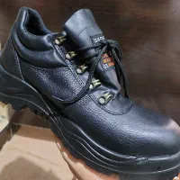 کفش ایمنی(کفش کار)