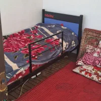 ۵۰۰ متر خونه باغ دو طبقه و نیم ۵۰۰ هزار|اجارهٔ کوتاه‌مدت ویلا و باغ|همدان, |دیوار