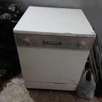 ماشین ظرفشویی