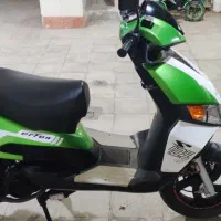 اسکوتر اتوماتیک ۱۲۵|موتورسیکلت|سبزوار, ولیعصر (نجار آباد)|دیوار