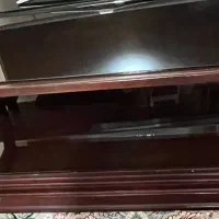 دو دست مبل|مبلمان خانگی و میز عسلی|گلبهار, شهر جدید گلبهار|دیوار