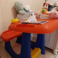 میز تحریر بچگانه