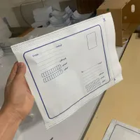 پاکت پستی حبابدار و داخل مشکی
