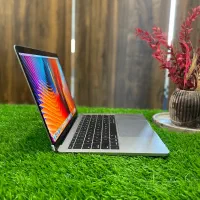 Apple MacBook Pro 2017|رایانه همراه|اصفهان, کساره|دیوار