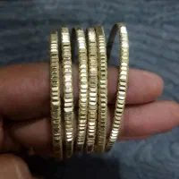 النگو طلا روس