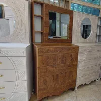 تخت کمدکنسول و میز غذاخوری مبل تشک اینه قدی|مبلمان خانگی و میز عسلی|هشتگرد, هشتگرد قدیم|دیوار