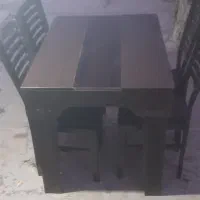 ناهارخوری ۴نفره محکم درحد بالاش باکس داره