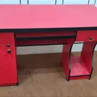 میز تحریر و صندلی