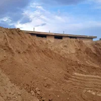 خاک باغچه ممتاز و کود گاوی ممتاز