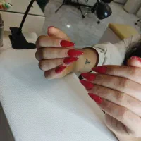 خدمات ناخن با بهترین متریال|خدمات آرایشگری و زیبایی|کیش, |دیوار