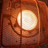 کرسی عتیقه|کلکسیون اشیاء عتیقه|تهران, اسفندیاری|دیوار