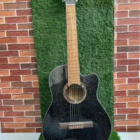 گیتار|گیتار، بیس، امپلیفایر|خواف, |دیوار