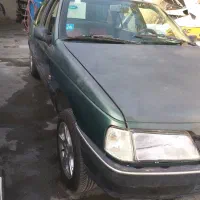 پژو 405 مدل 82