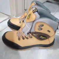 پوتین مردانه سایز ۴۱