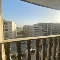 آپارتمان ۱۳۰ متری در قریشی جنوبی