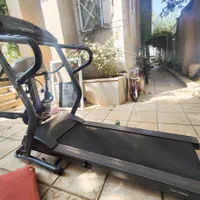 تردمیل در حد آک