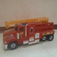 ماشین اسباب بازی جرثقیل