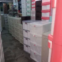 کـار کـرده فـایـل پـلاستیکــی