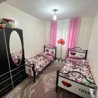 ارم شرقی / رو به روی مترو / شیک و مرتب|فروش آپارتمان|هشتگرد, شهرک گلها|دیوار