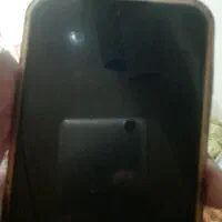موبایل ندارم