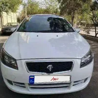 رانا پلاس پانوراما سفید ۶ دنده
