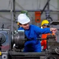 اپراتور تراش cnc خانم وآقا