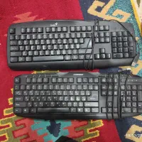 تعداد زیادی کیبورد