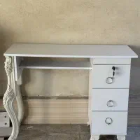 میز کاشت ناخن