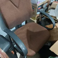 صندلی جک دار و چرخشی